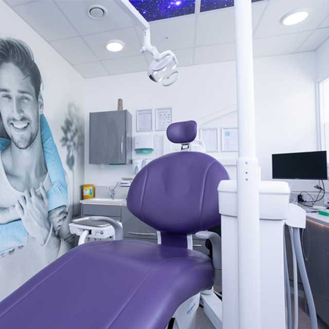 Dental chair